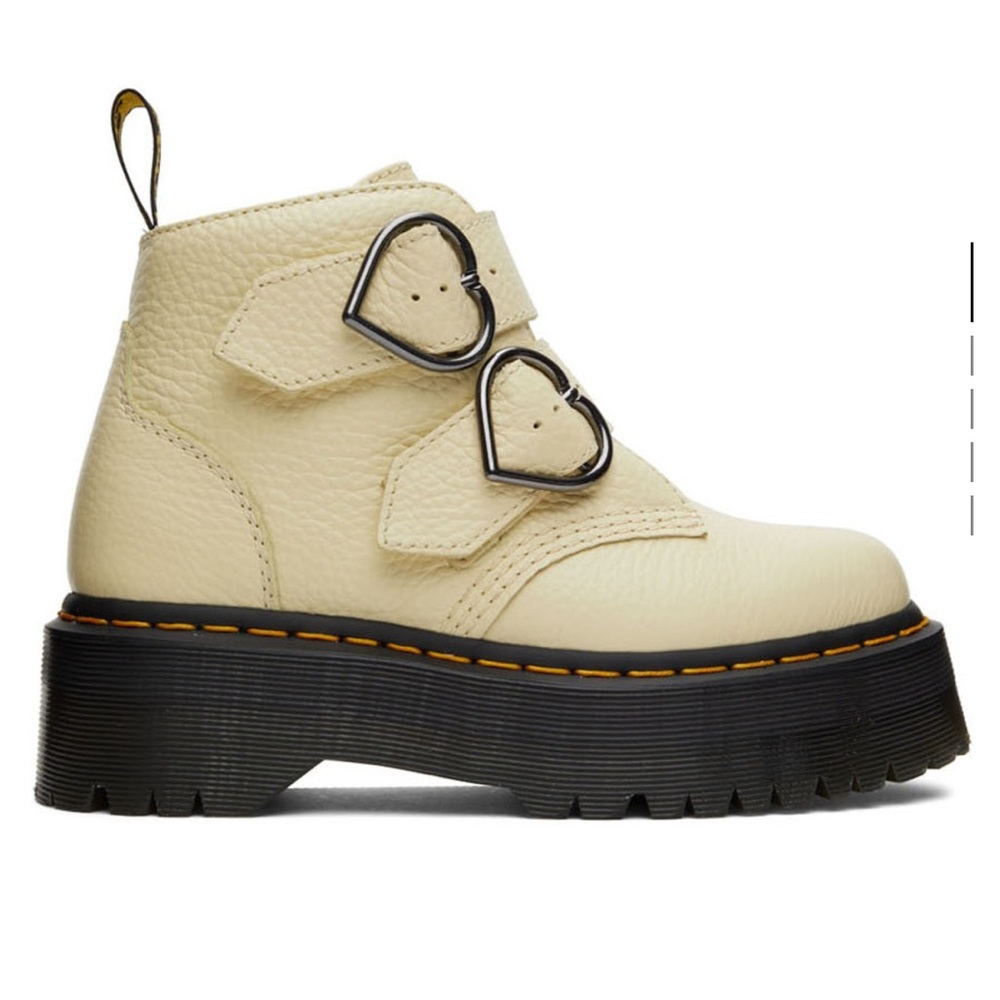Dr Martens Devon Heart Platform Boots